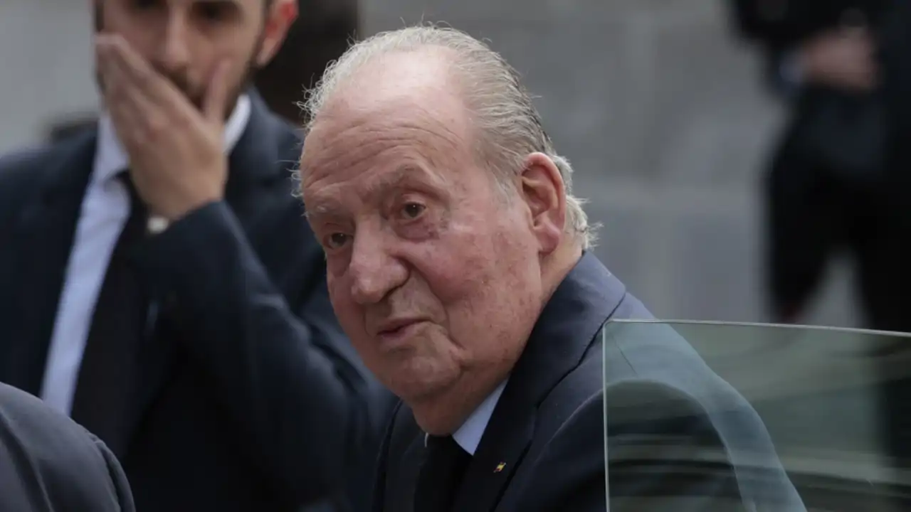 El Rey Juan Carlos en el funeral de Fernando Gómez-Acebo