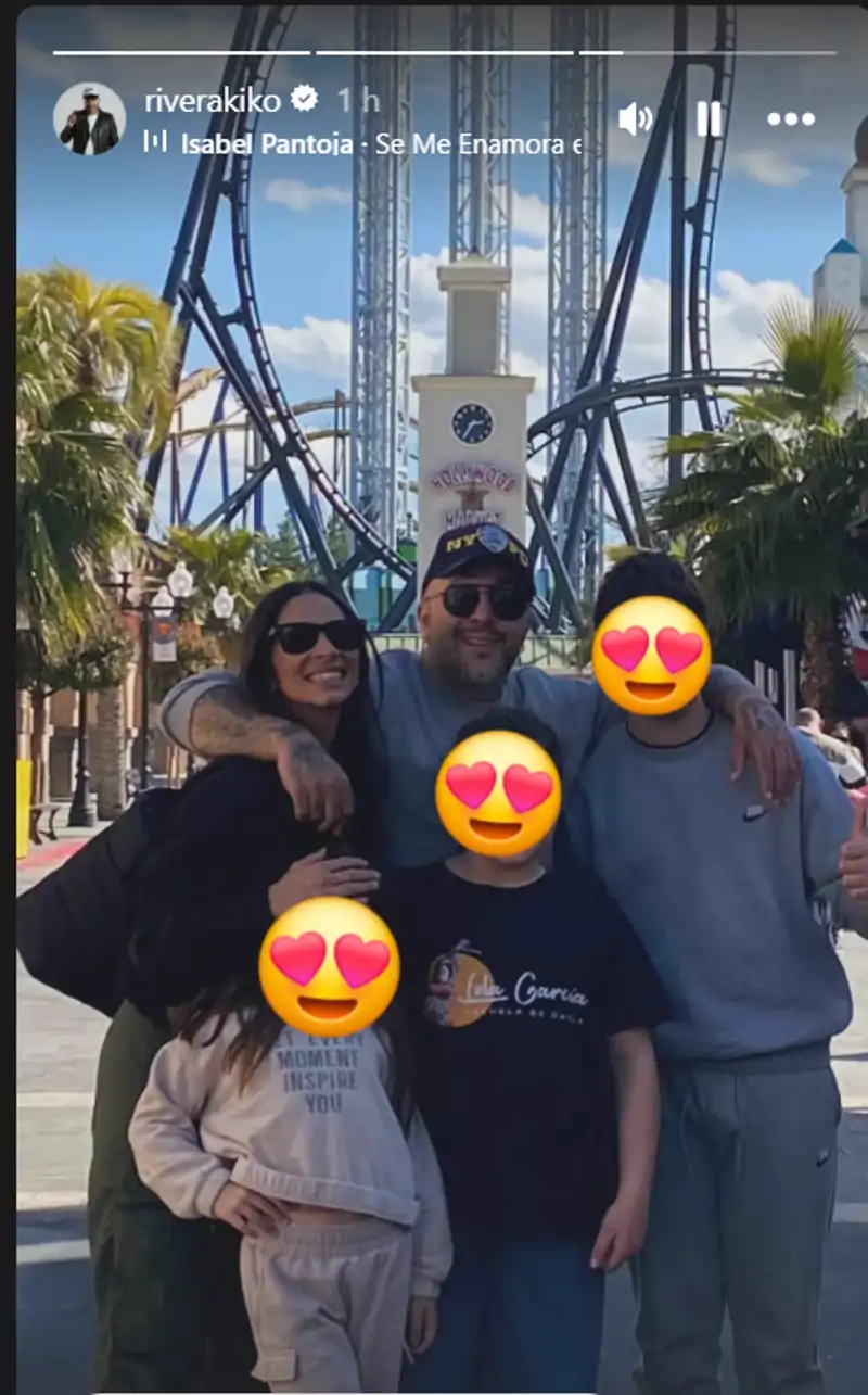 Kiko Rivera comparte una imagen con su pareja, Lola García, y sus hijos. Ha acompañado el post de una canción de Isabel Pantoja
