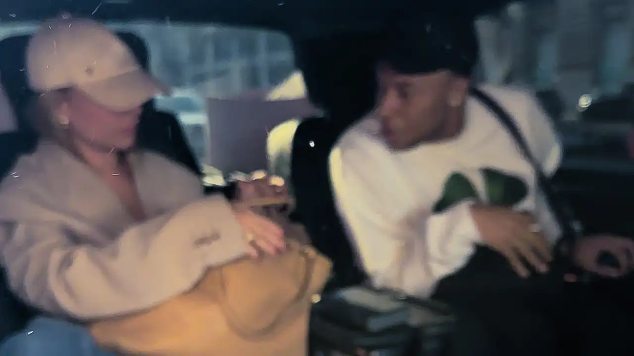 Ester Expósito y Kylian Mbappé