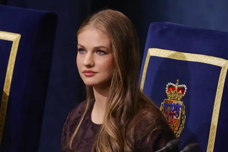La Princesa Leonor, sentada en su asiento durante los Premios Princesa de Asturias