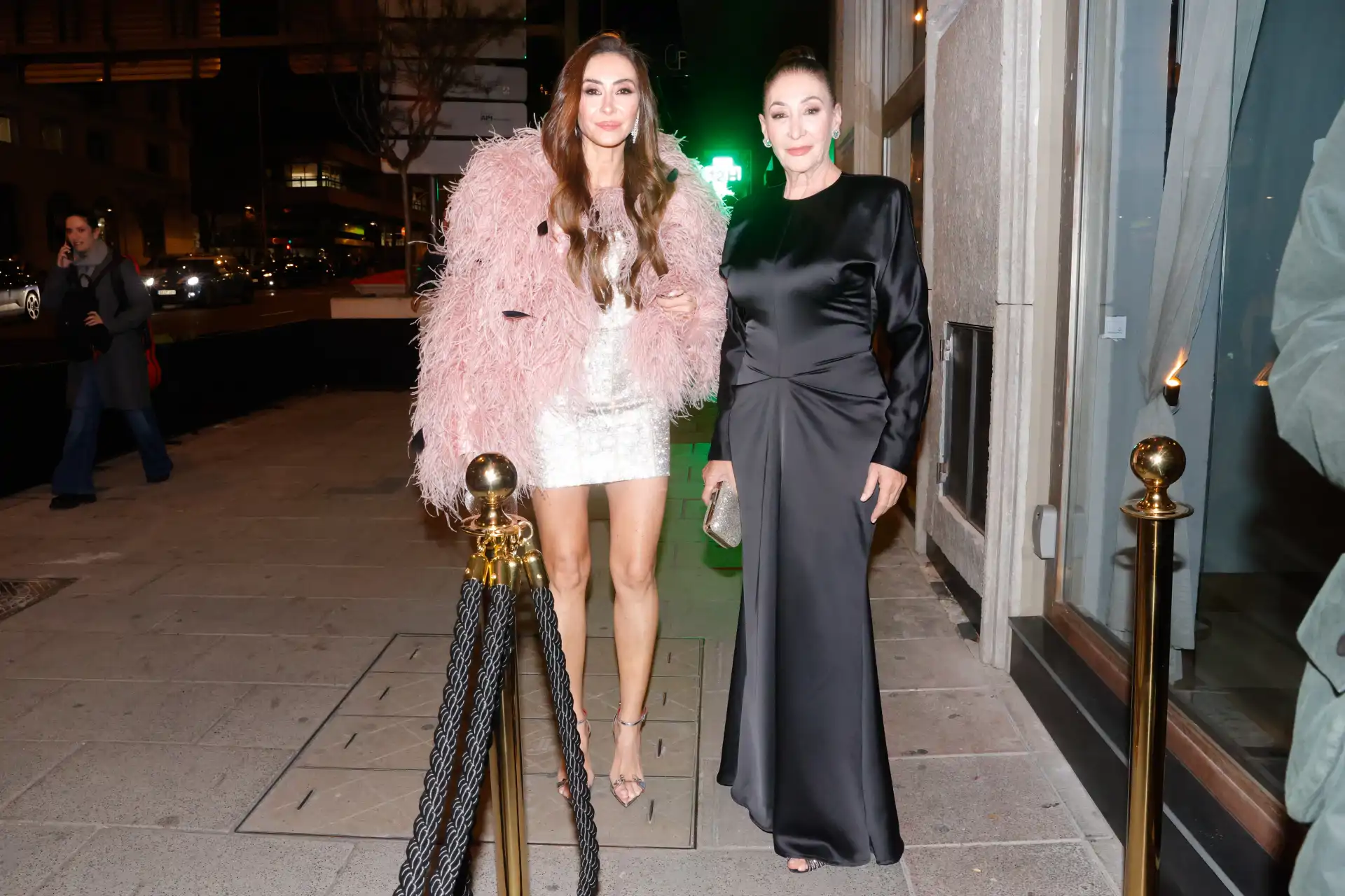 Rocío Martín Berrocal y Victoria Martín en el cumpleaños de Vicky Martín Berrocal