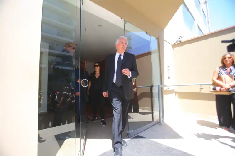 Álvaro Vargas Llosa tras el fallecimiento de su padre en Lima