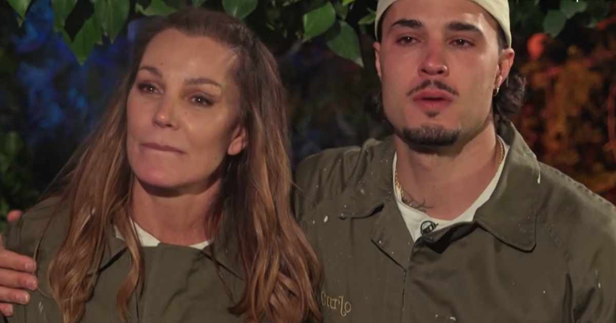 La elección de los finalistas de 'Decomasters' enfrenta a los concursantes  y emociona a Mar Flores y Carlo Costanzia: "Supone tener una medalla con mi  hijo"