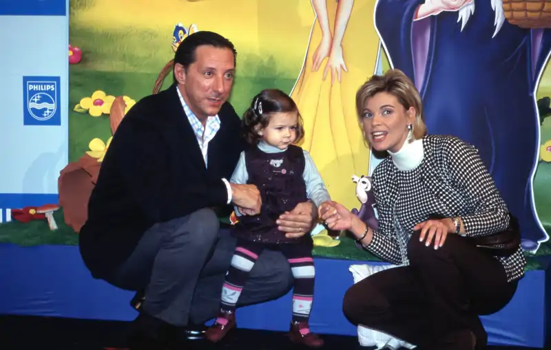 Tiene una única hija, Alejandra, fruto de su matrimonio con Alejandro Rubio