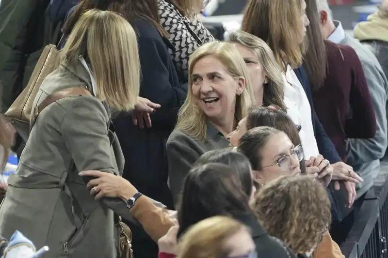 La Infanta Cristina disfrutó de un partido de su hijo Pablo Urdangarin de la Liga Asobal