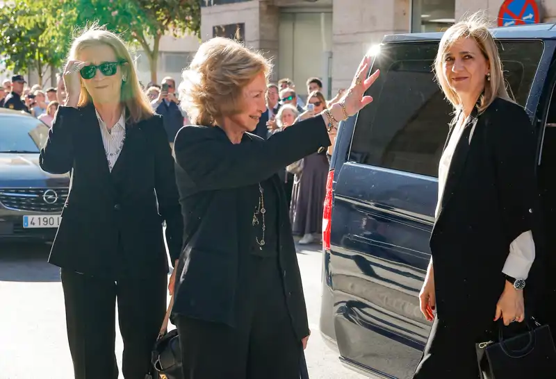 La Reina Sofía y sus hijas, Elena y Cristina, en Murcia