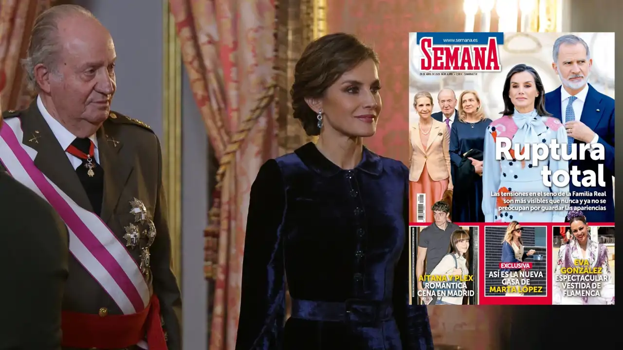 La Reina Letizia y el Rey Juan Carlos con la portada de SEMANA