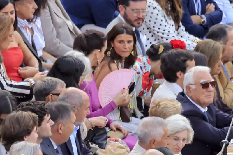 Tana Rivera, con rostro serio en La Maestranza de Sevilla