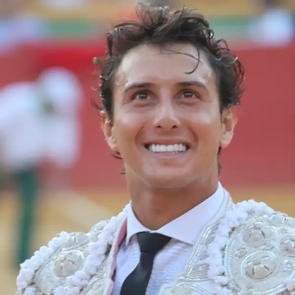 Andre Roca El espectacular salón de la casa de Roca Rey en Sevilla: con cabezas de ...