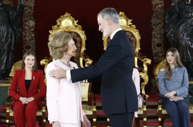 La Reina Sofía y el Rey Felipe en el Palacio Real