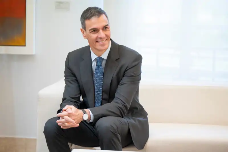 Pedro Sánchez ha abierto las puertas de su despacho.