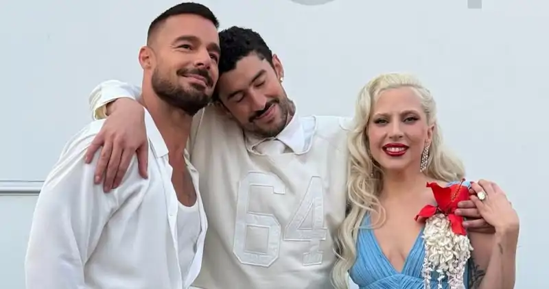 Bad Bunny junto a Ricky Martin y Lady Gaga