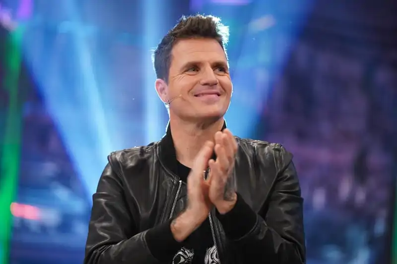 El cantante, Dani Martín, durante una de sus visitas al plató de 'El Hormiguero', formato presentado por Pablo Motos en Antena 3.