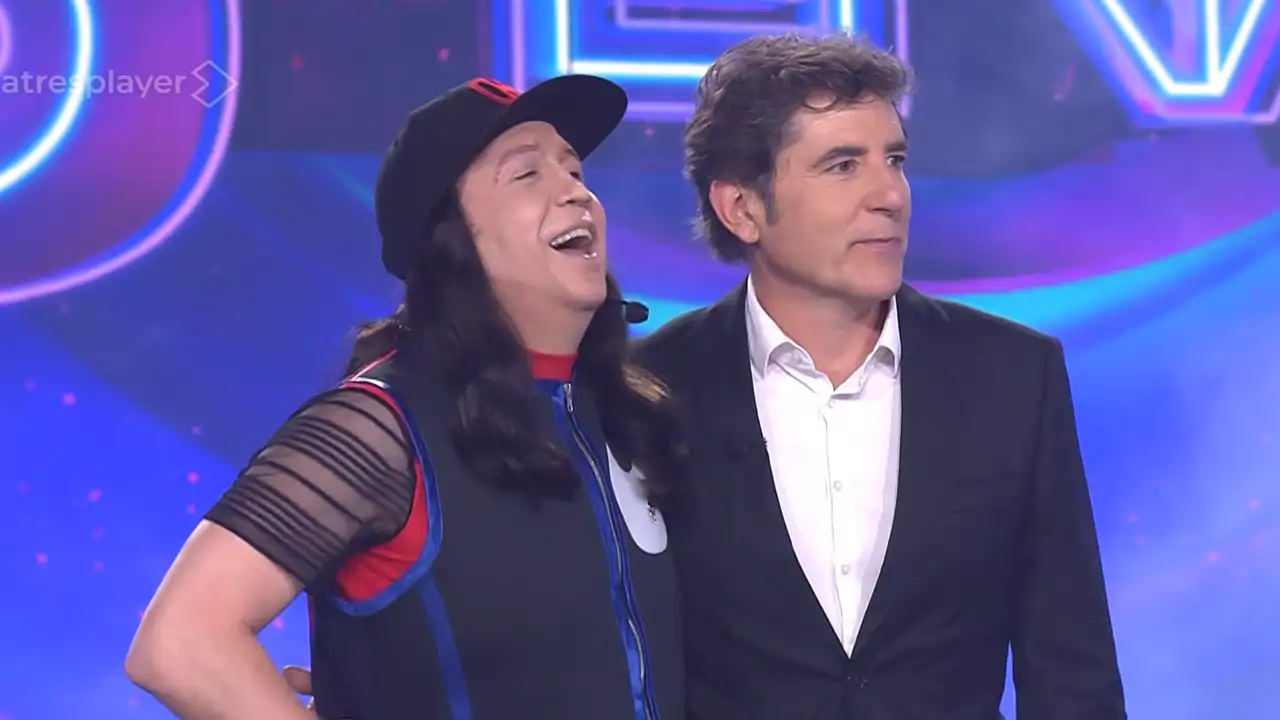 El resumen completo de la gala de ayer de 'Tu cara me suena': la caída de  Lolita, las lágrimas de María Parrado y la visita de la madre de Carlos  Serrano-Clark