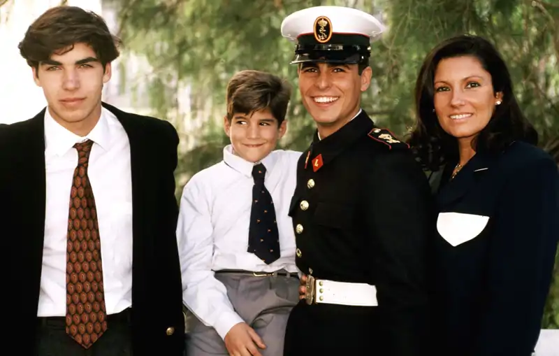 Cayetano Rivera, Julián Contreras, Fran Rivera y su madre Carmina Ordoñez
