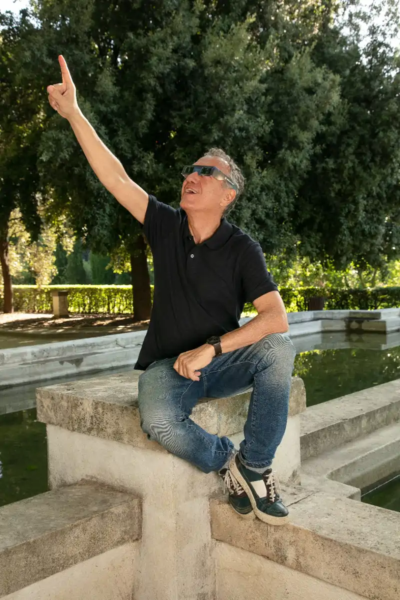 Roberto Brasero, sobre el eclipse solar: “No valen las gafas de sol ni ...