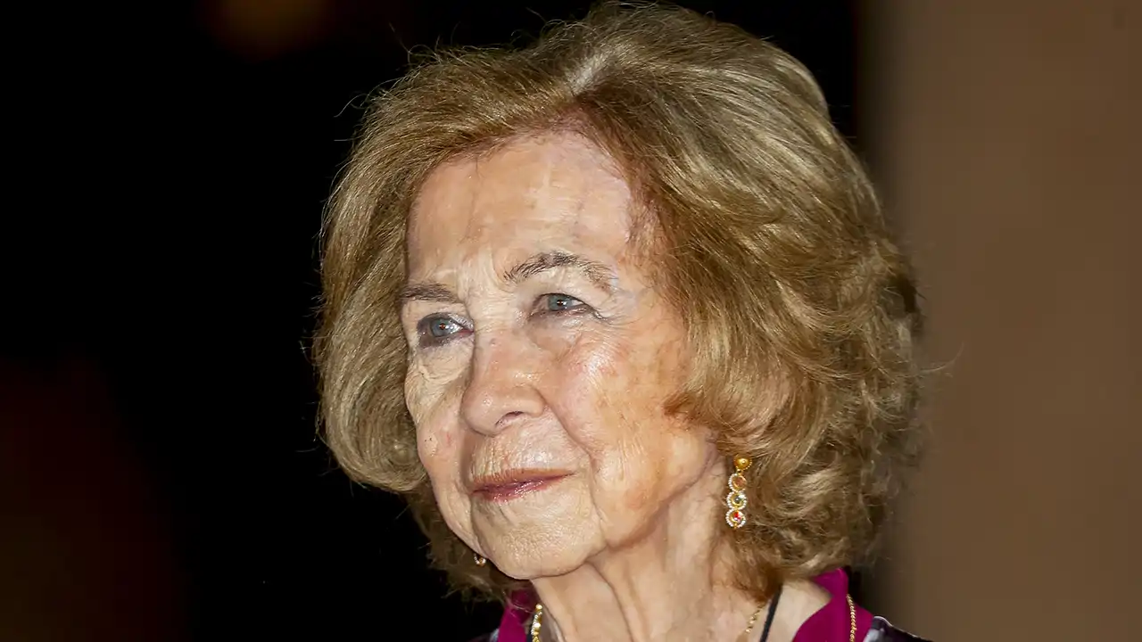La Reina Sofía con gesto serio durante la recepción en Marivent en 2026