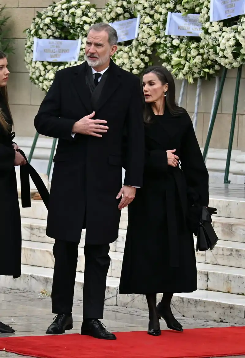La Familia Real española llega a la iglesia metropolitana de Atenas para el funeral de la princesa Irene de Grecia, en Atenas (Grecia).