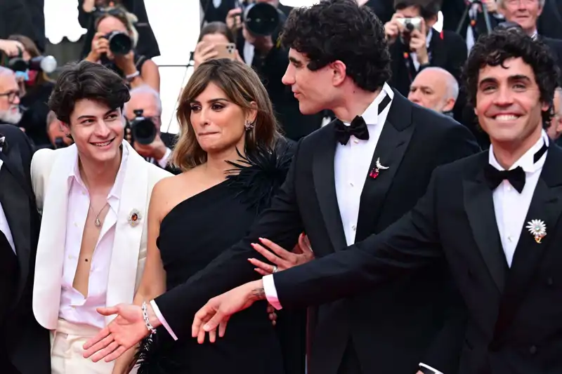 Milo Quifes, Penélope Cruz y Los Javis en el Festival de Cannes en mayo de 2026.