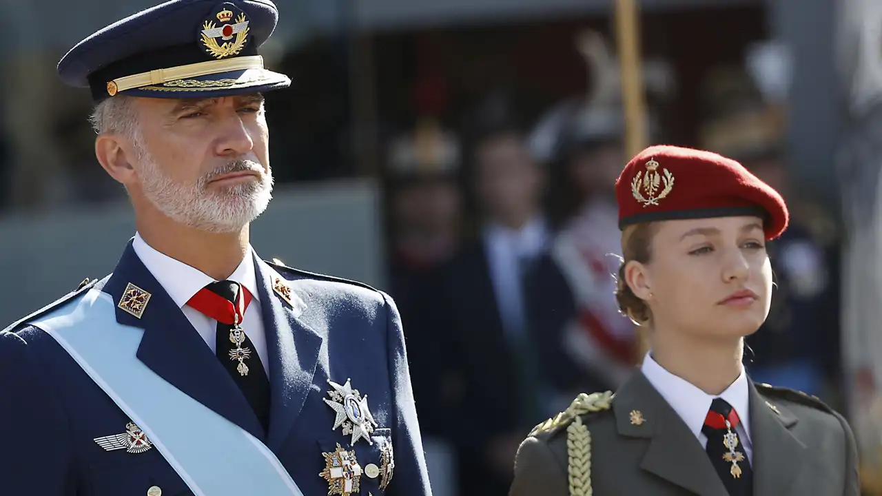 La Princesa Leonor junto a Felipe VI con motivo del Día de la Hispanidad 2023