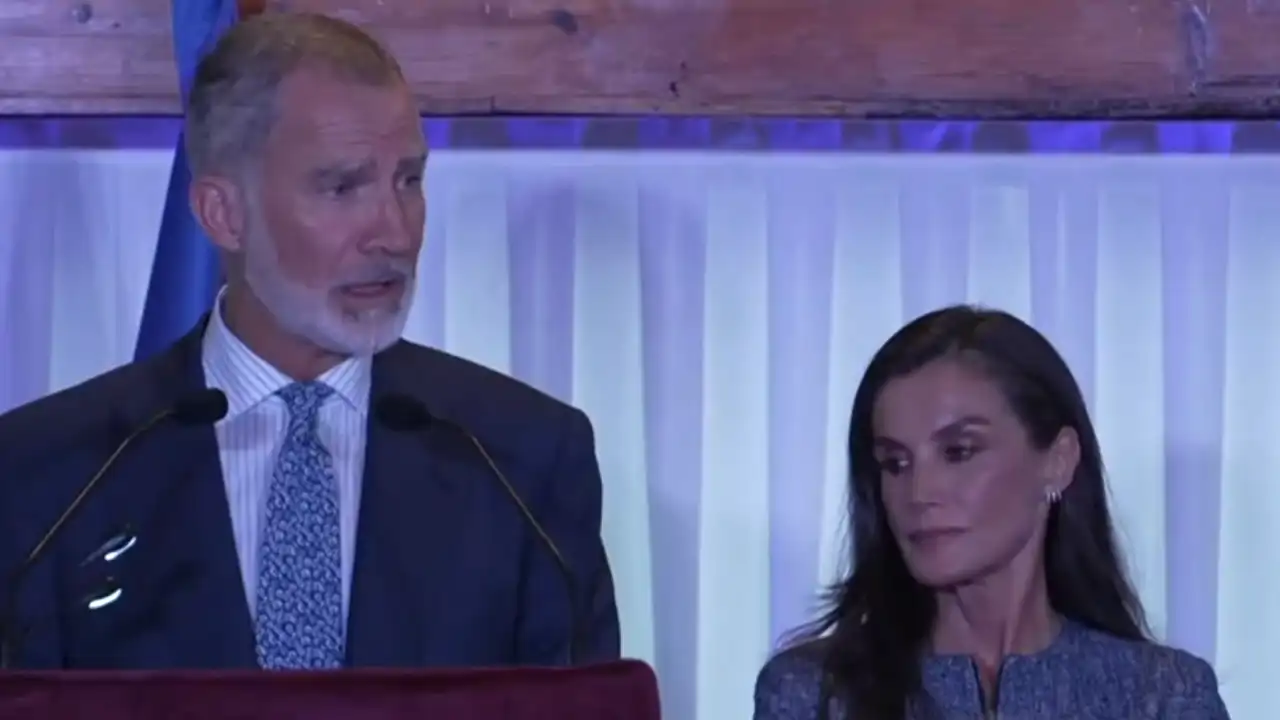 El Rey Felipe y la Reina Letizia en el Parador de Ceuta