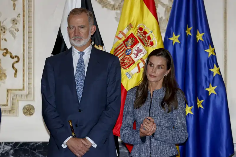Los Reyes Felipe y Letizia en el Ayuntamiento de Ceuta