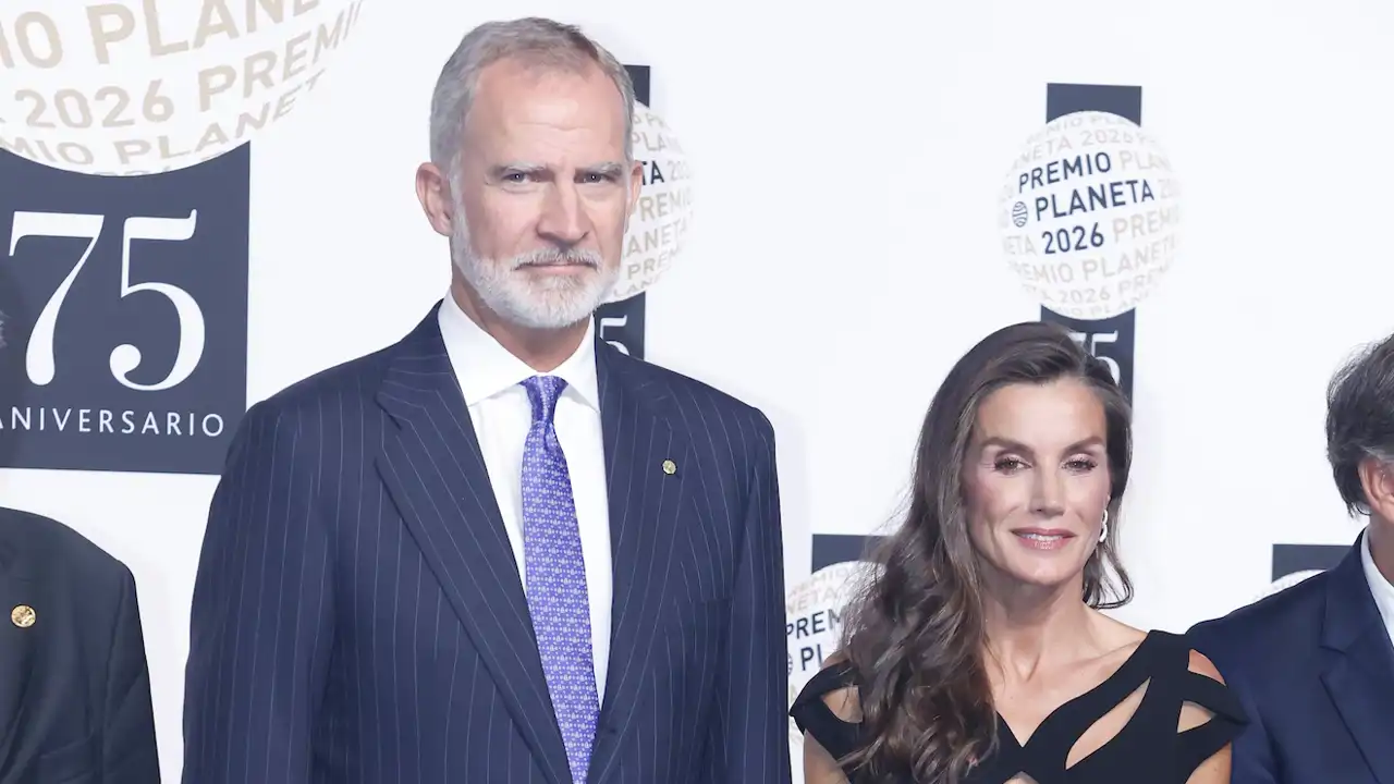 Los Reyes Felipe VI y Letizia en el Premio Planeta 2026