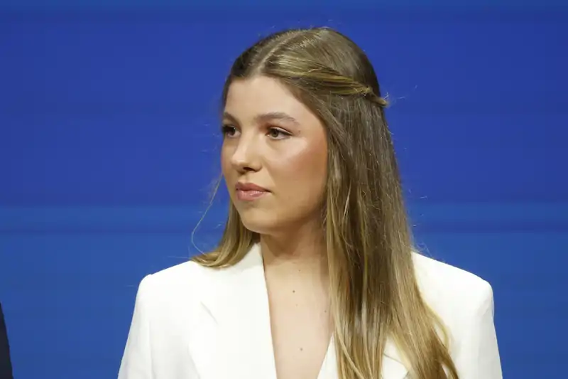 La Infanta Sofía al pronunciar su primer discurso.